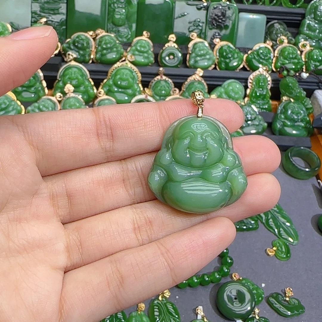 和田玉（碧玉）18K金镶嵌颈饰