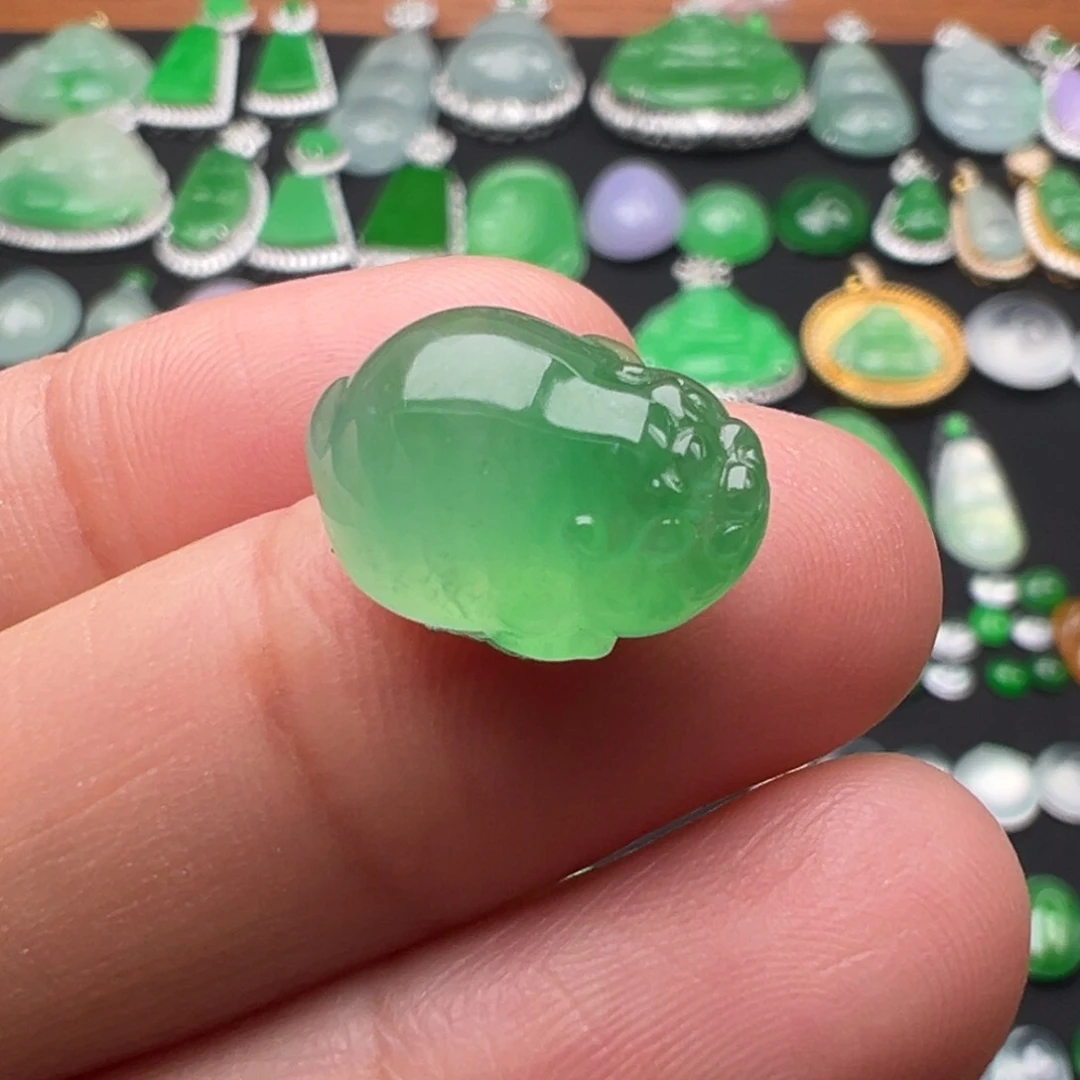 翡翠颈饰未镶嵌金蟾14.5