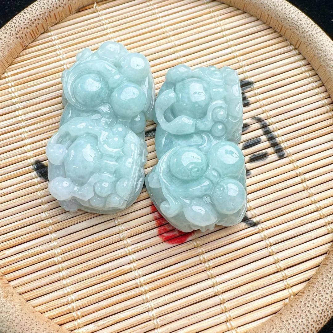 【徐雷珠宝】 翡翠挂件  865  (多样发一)