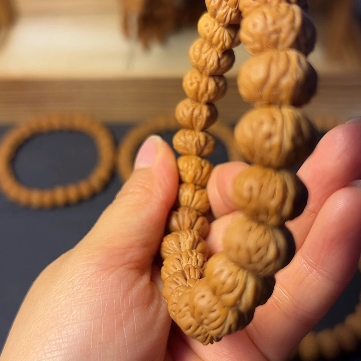 ╰***╮桃木桃核手串131313