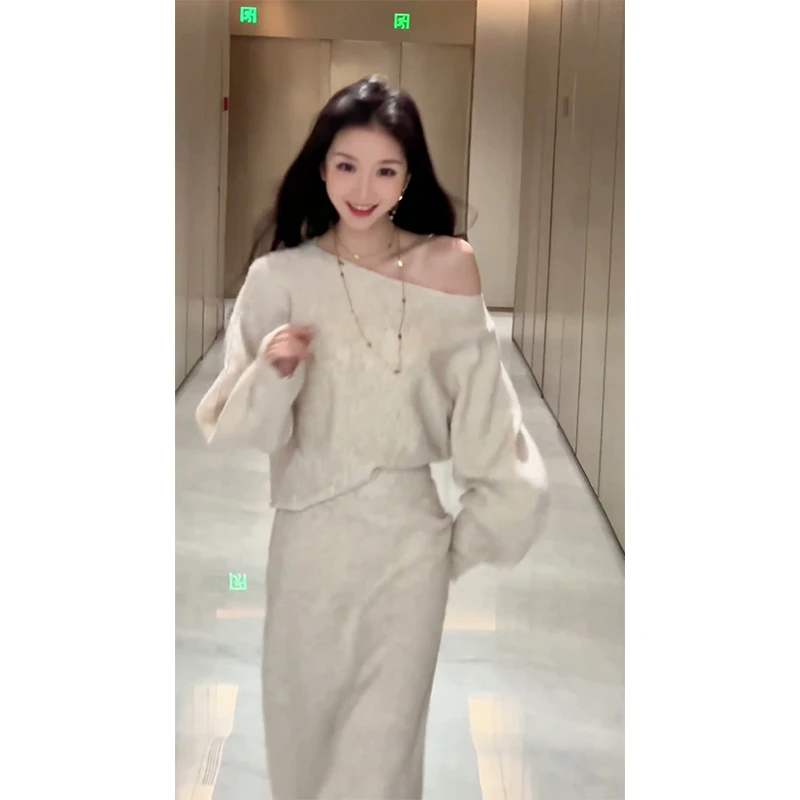 2025早秋新款女韩系穿搭露肩修身针织长袖上衣气质高腰显瘦半身裙