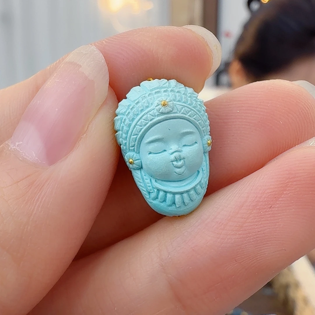 绿松石未镶嵌珠宝奇石