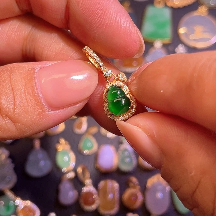 翡翠银S925镶嵌颈饰