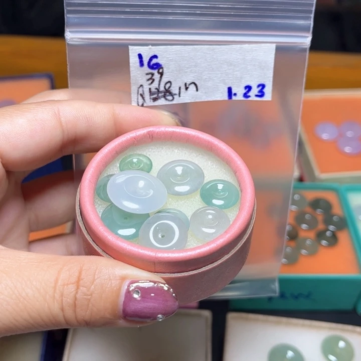 定制翡翠未镶嵌心*不