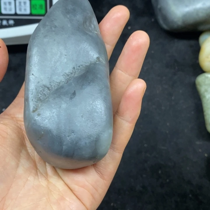 未镶嵌和田玉（糖玉）挂件