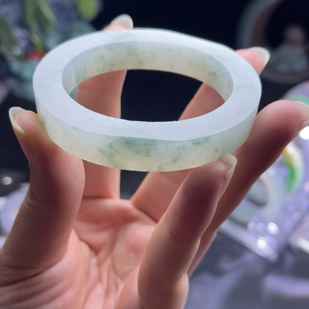 定制翡翠未镶嵌天然翡翠A货手镯