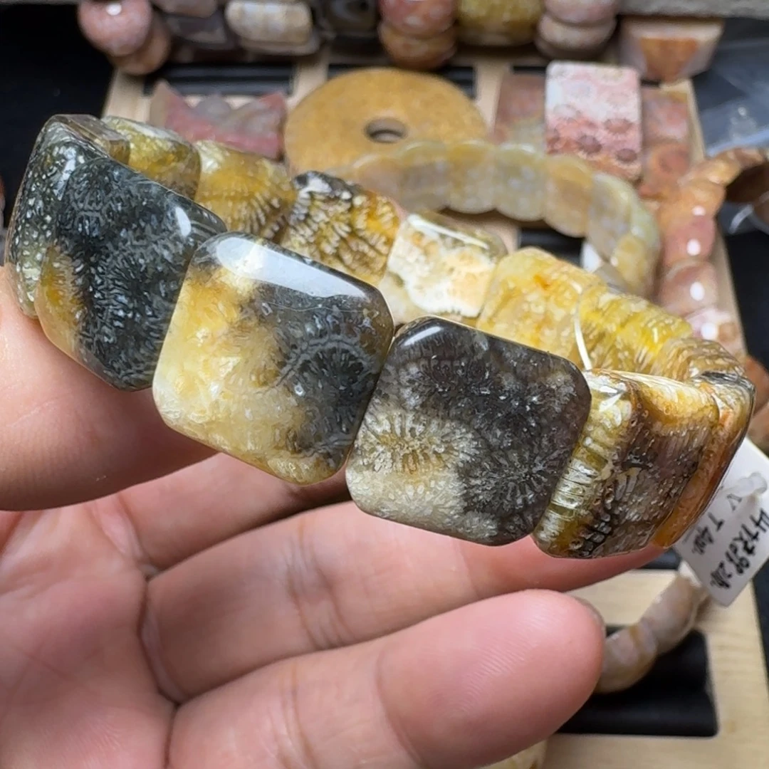 硅化玉未镶嵌纯天然色有机玉石保真色福利不退换