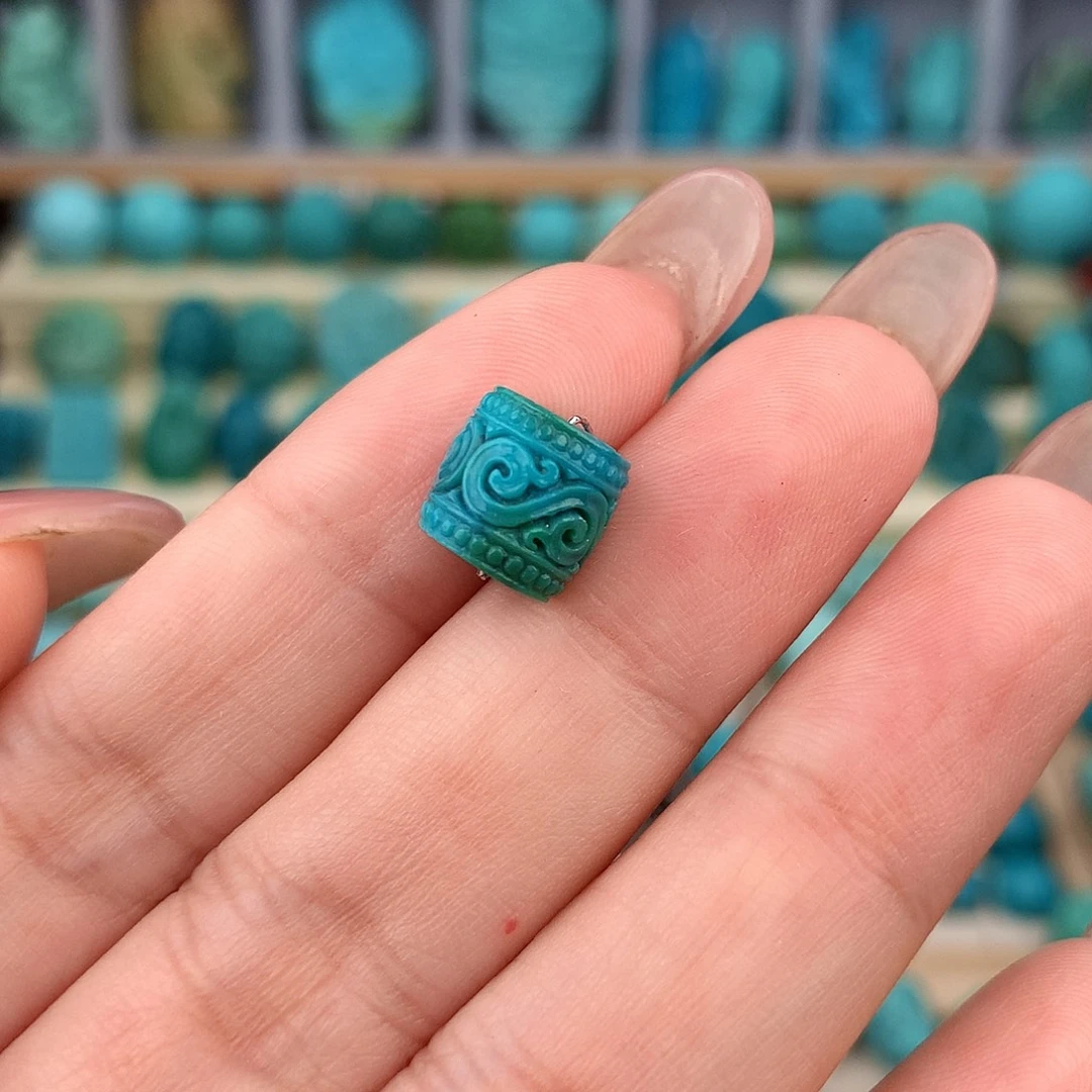 未镶嵌绿松石珠宝奇石