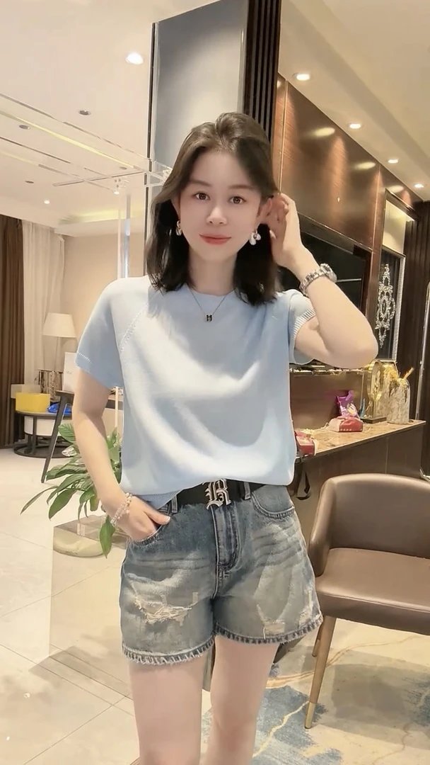 欧洲站圆领针织衫女背心夏季薄款透气宽松打底上衣潮流