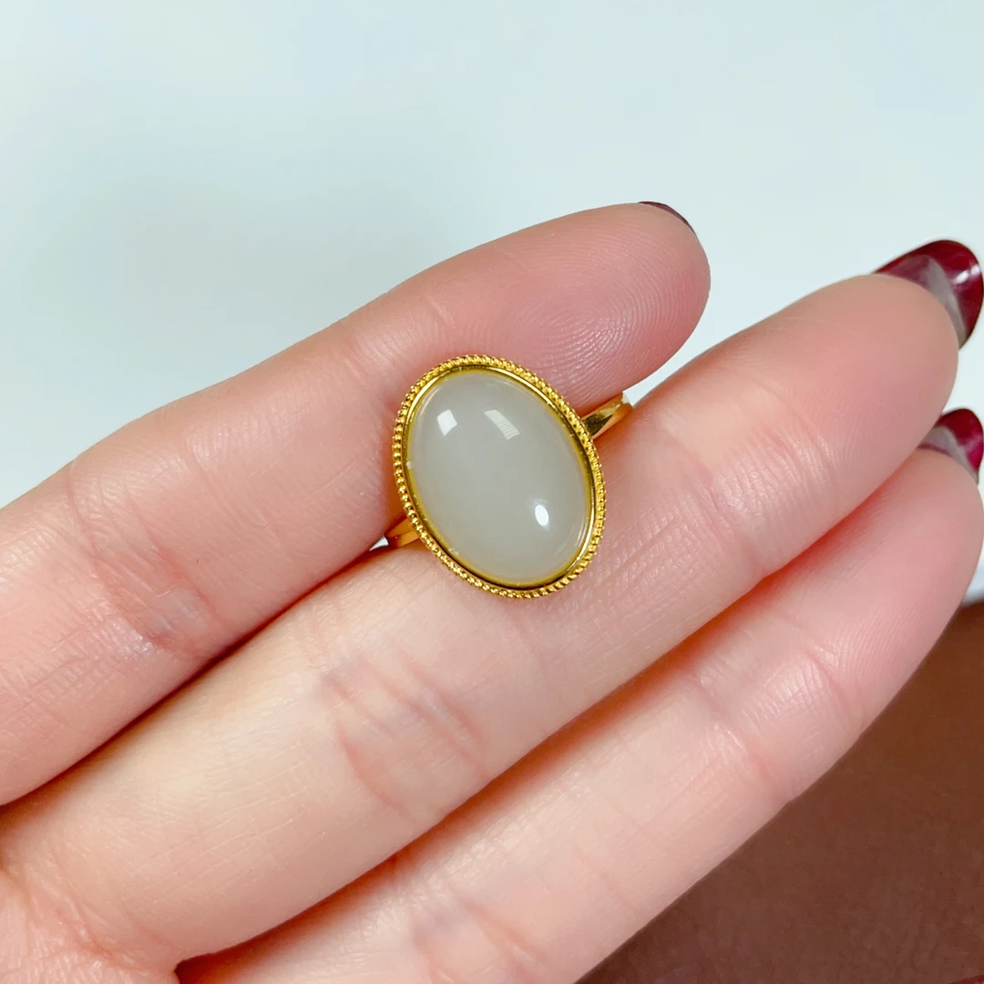 天然和田玉青白戒指银镶玉女戒女士时尚轻奢气质白色