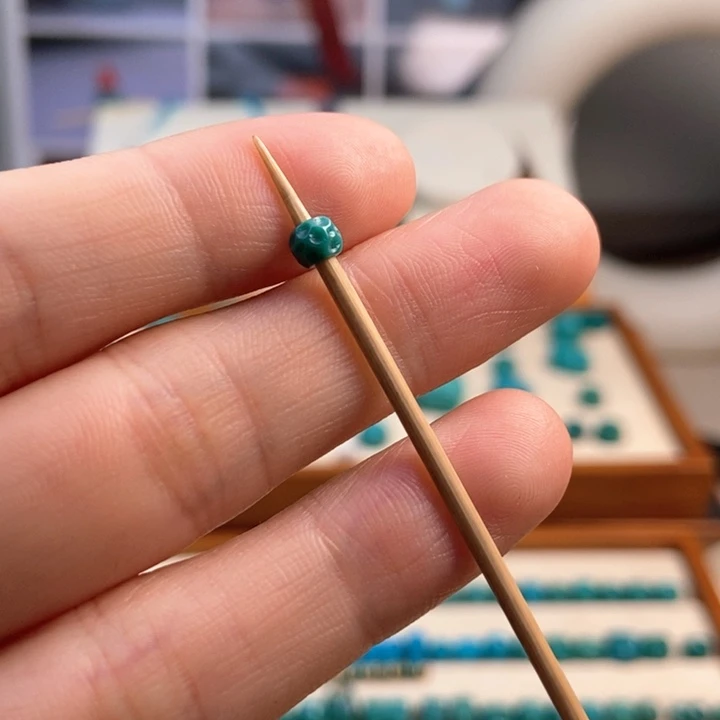 绿松石未镶嵌配饰