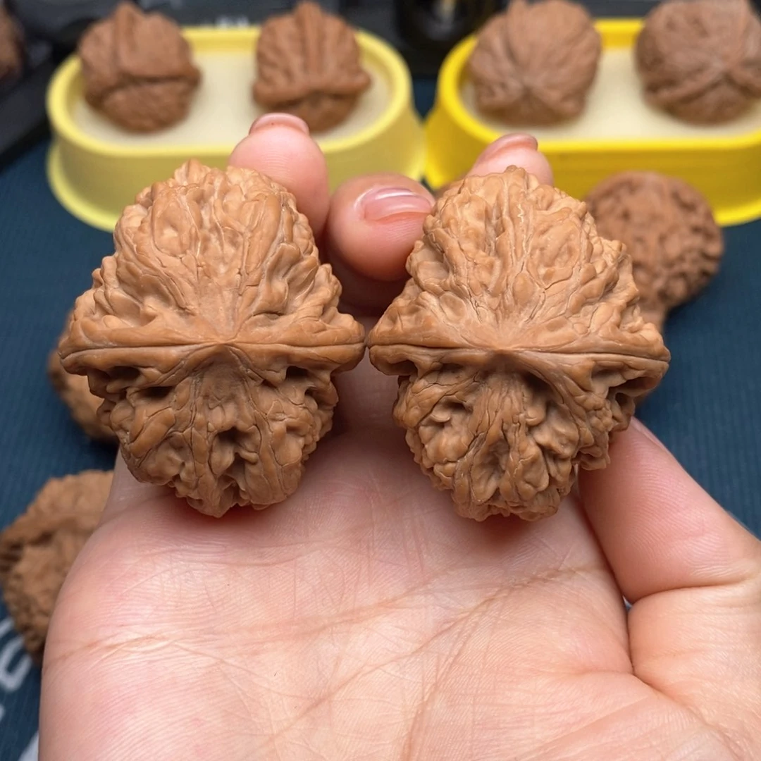 文玩核桃吊坠火苗40