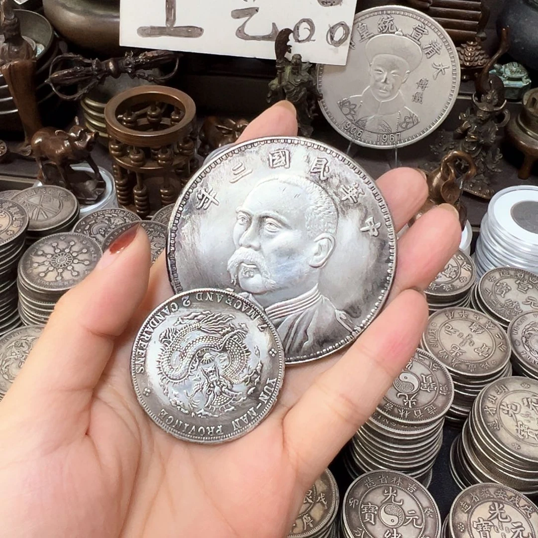 金属复古风格摆件