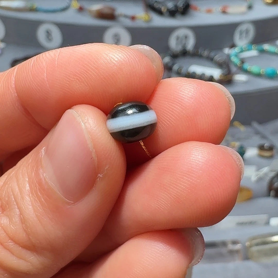 玻璃吊坠（不含链）7.7*6.2mm