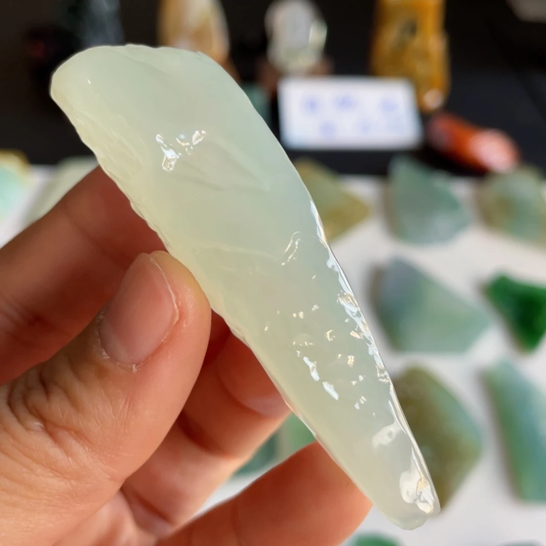 定制翡翠未镶嵌包工