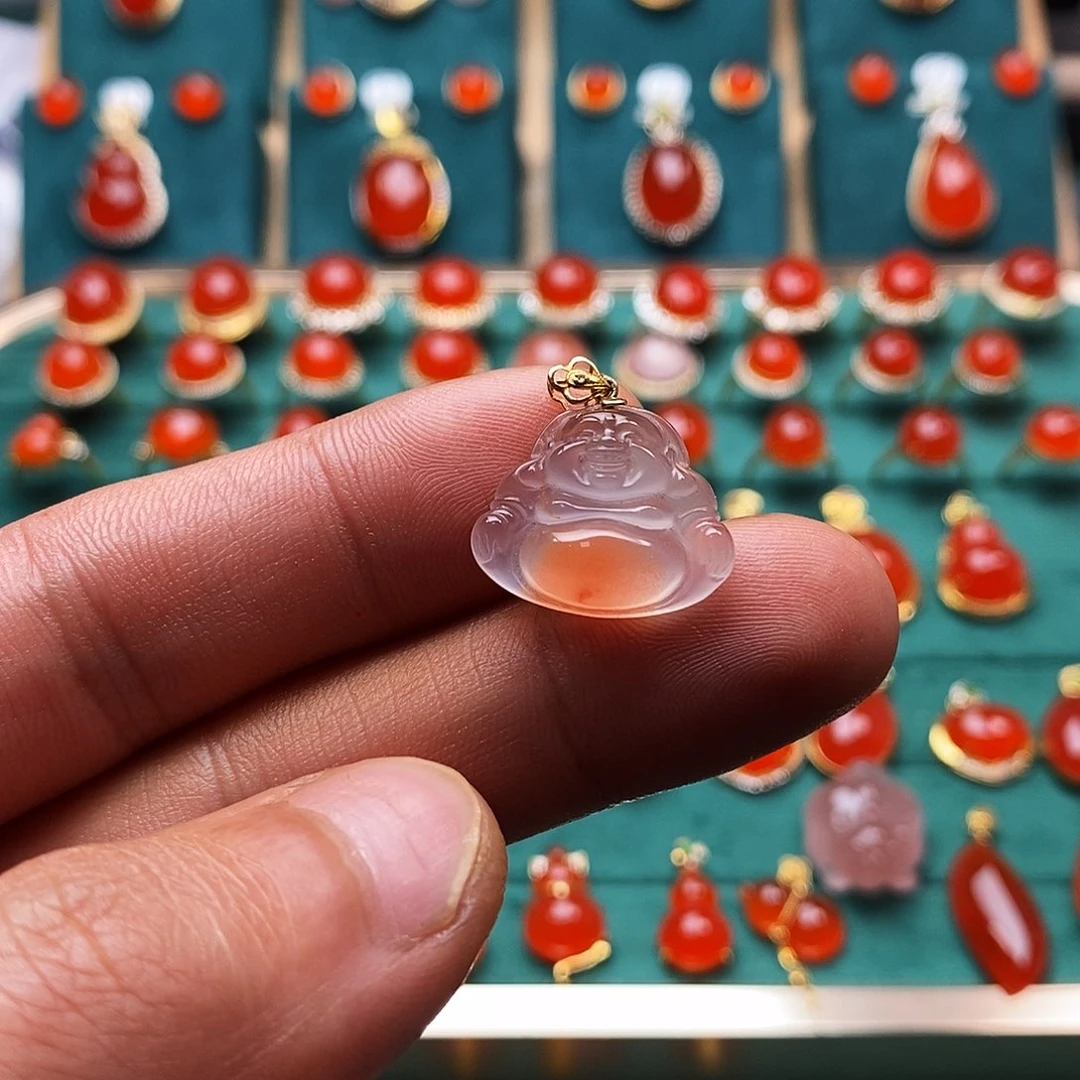 南红玛瑙颈饰18K金镶嵌