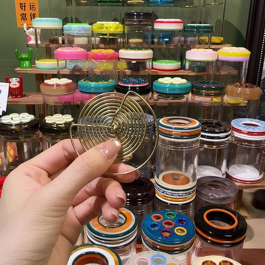 奥***.一个蝈蝈随单发货