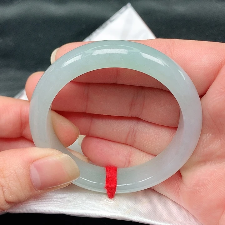 未镶嵌手镯翡翠天然
