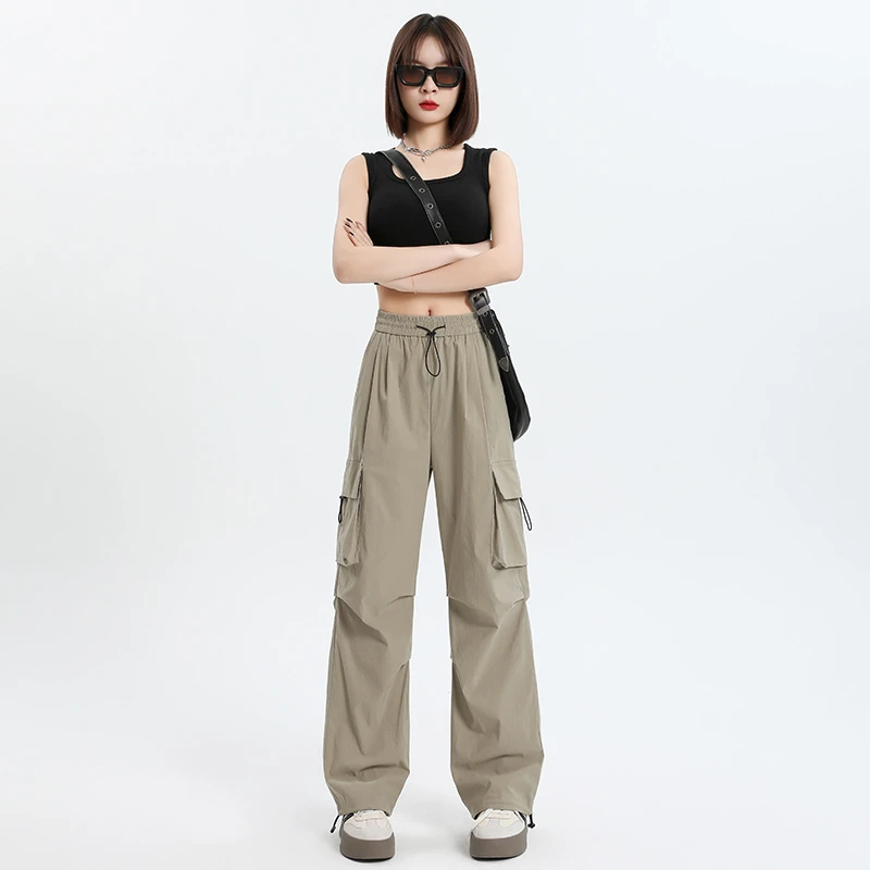 卡其色工装裤女夏薄款2025新款春秋速干运动登山伞兵裤子