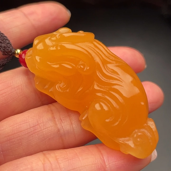 田黄石金田黄手把件牌子挂件