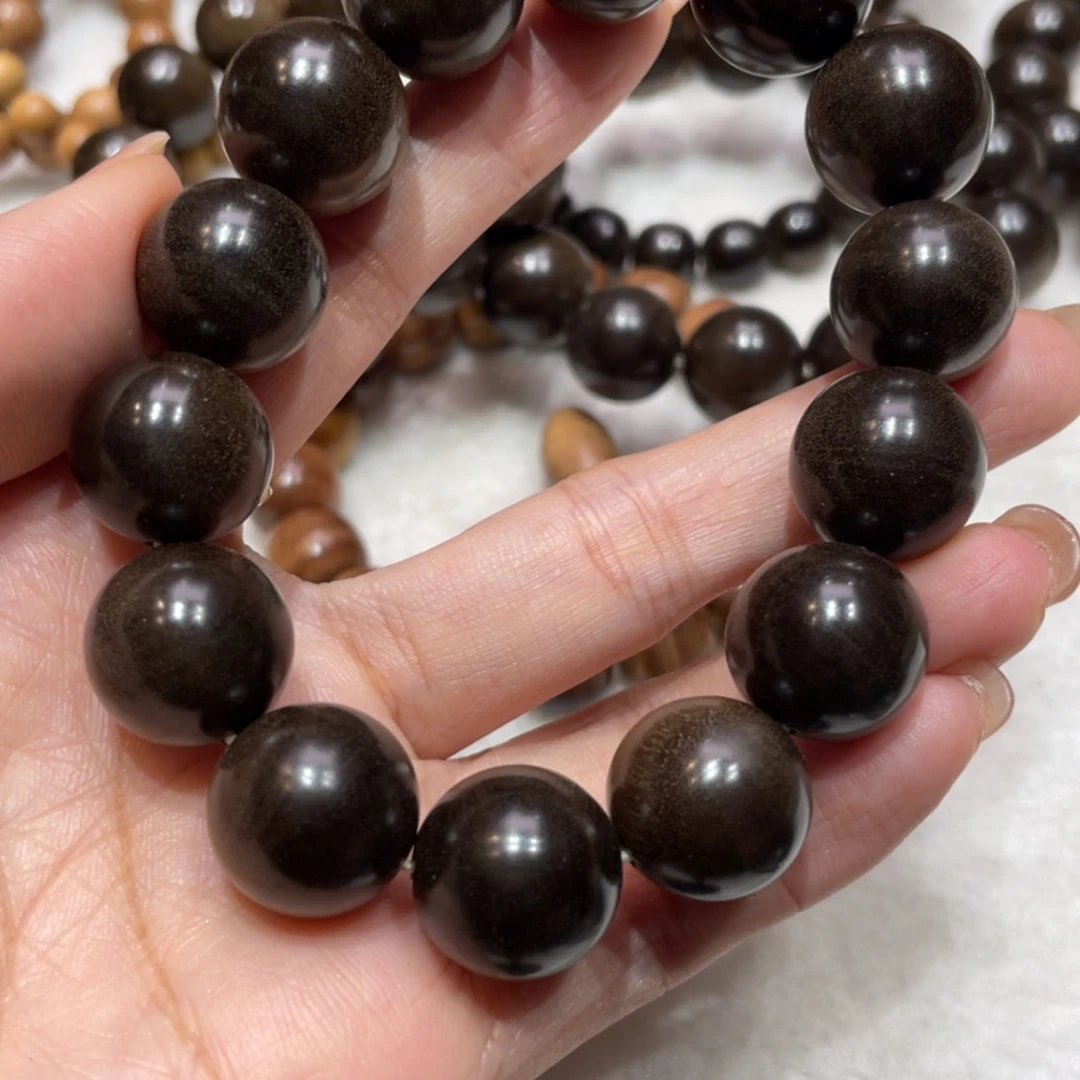 【闪购商品】檀香木手串/手链m****。15横纹阴沉