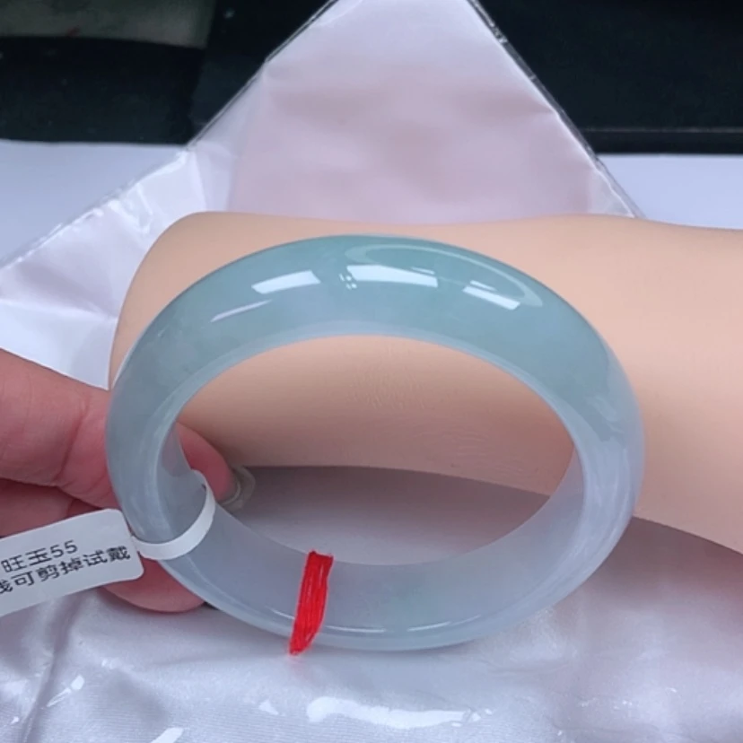 【闪购商品】翡翠手镯未镶嵌，