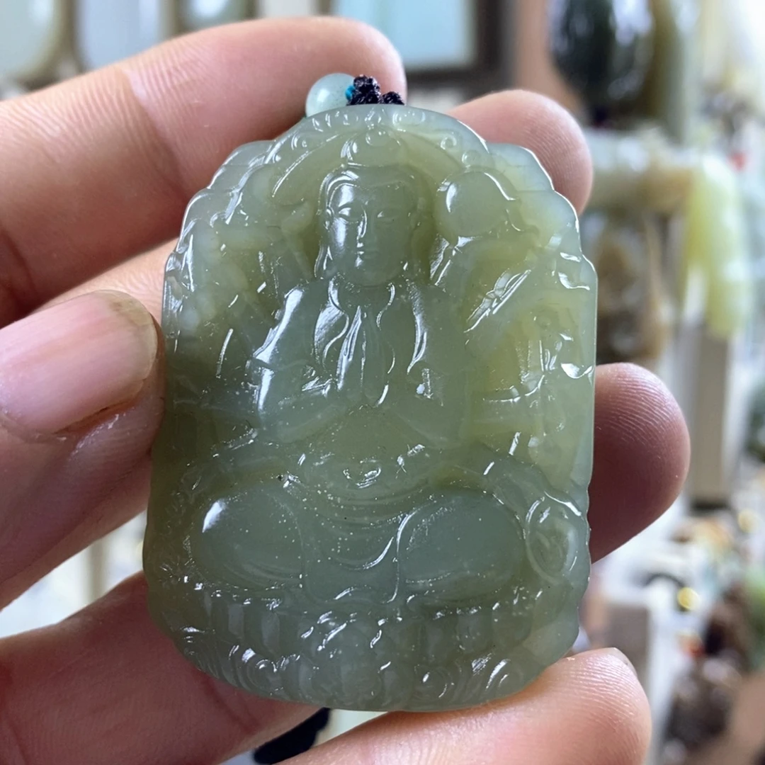 张***敏和田玉（糖玉）未镶嵌颈饰