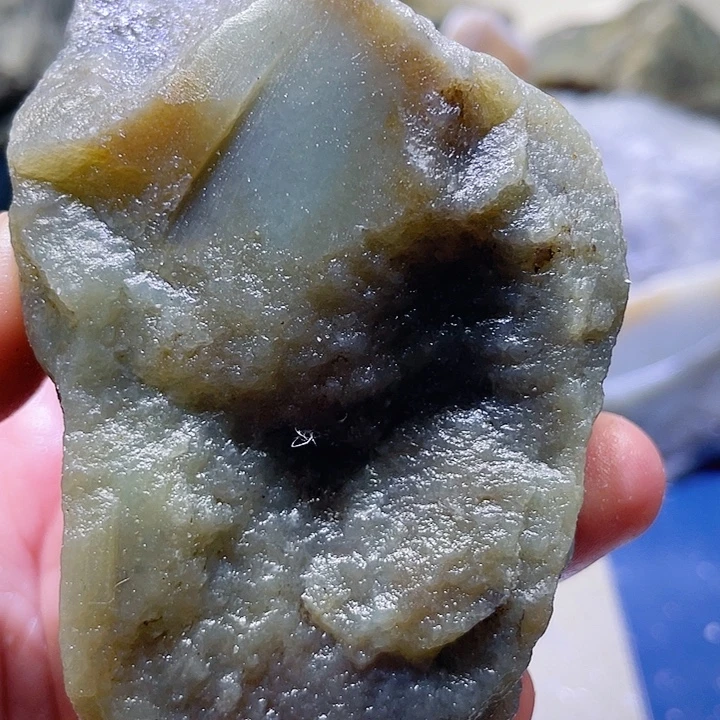 和田玉未镶嵌珠宝半成品