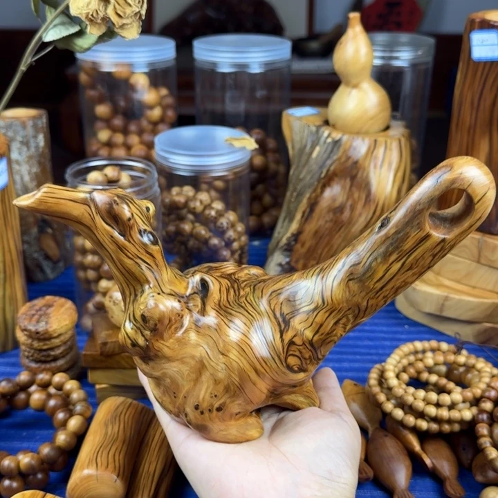 你***9柏木（崖柏）北太行崖柏陈化虎皮骨料造型凤凰