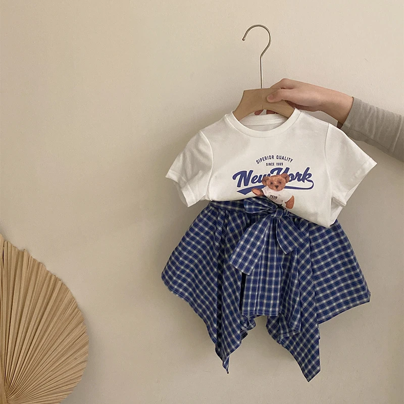 R25173女童韩夏季新款小熊印花短袖上衣格子蝴蝶结百搭不规则短裙