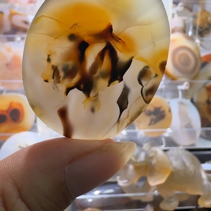 玛瑙/玉髓颈饰合金