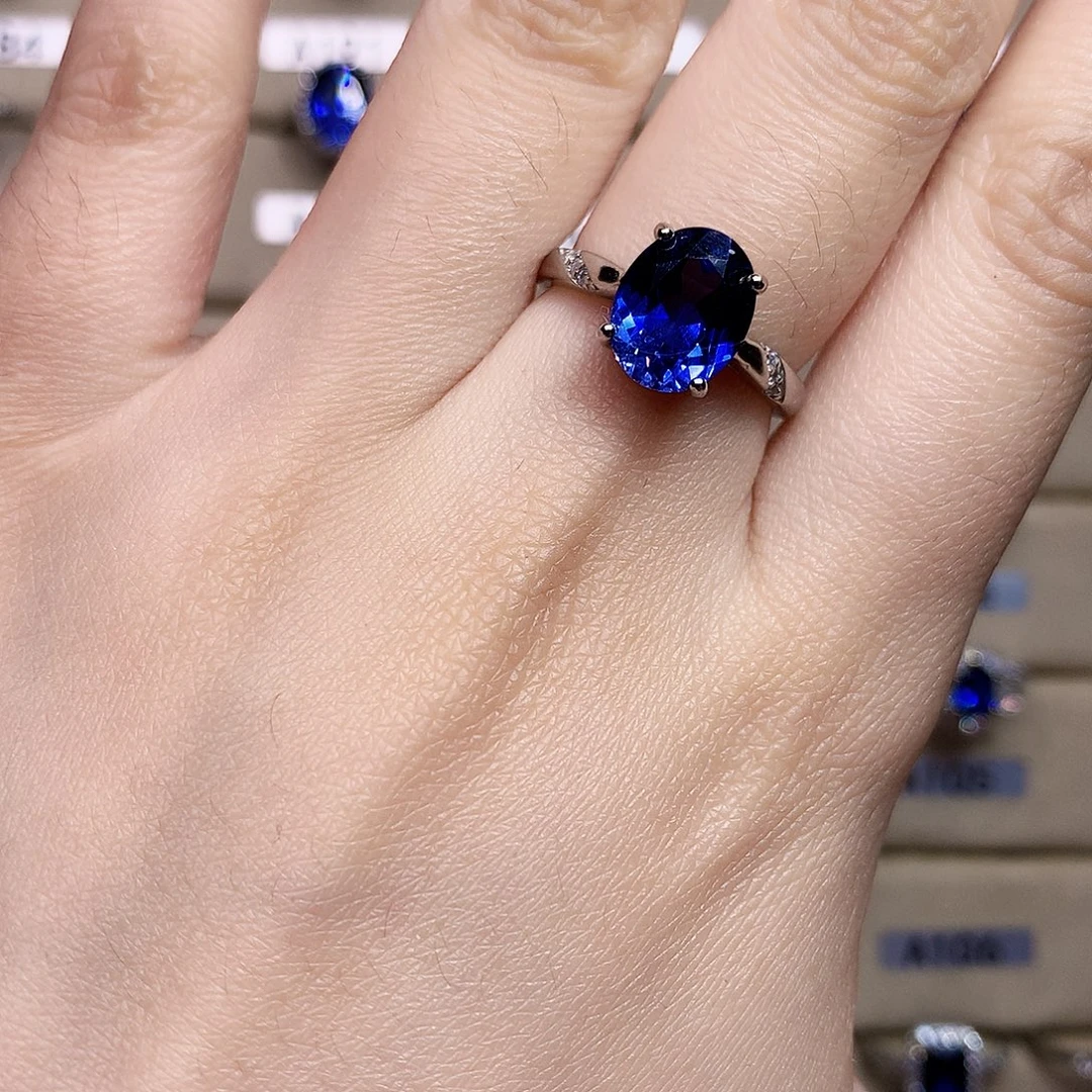 银S925镶嵌蓝宝石戒指