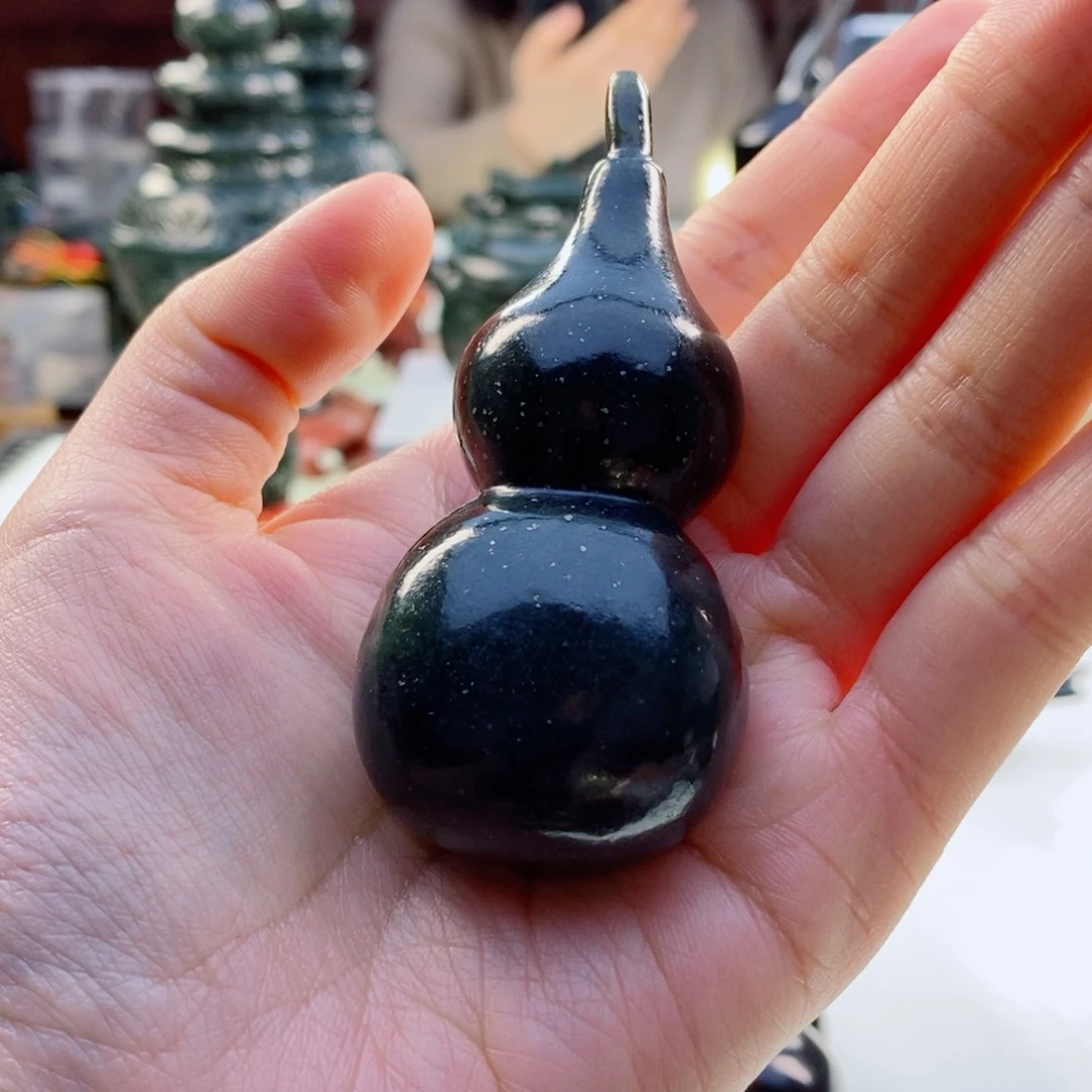 和田玉（青玉）摆件未镶嵌小***乖