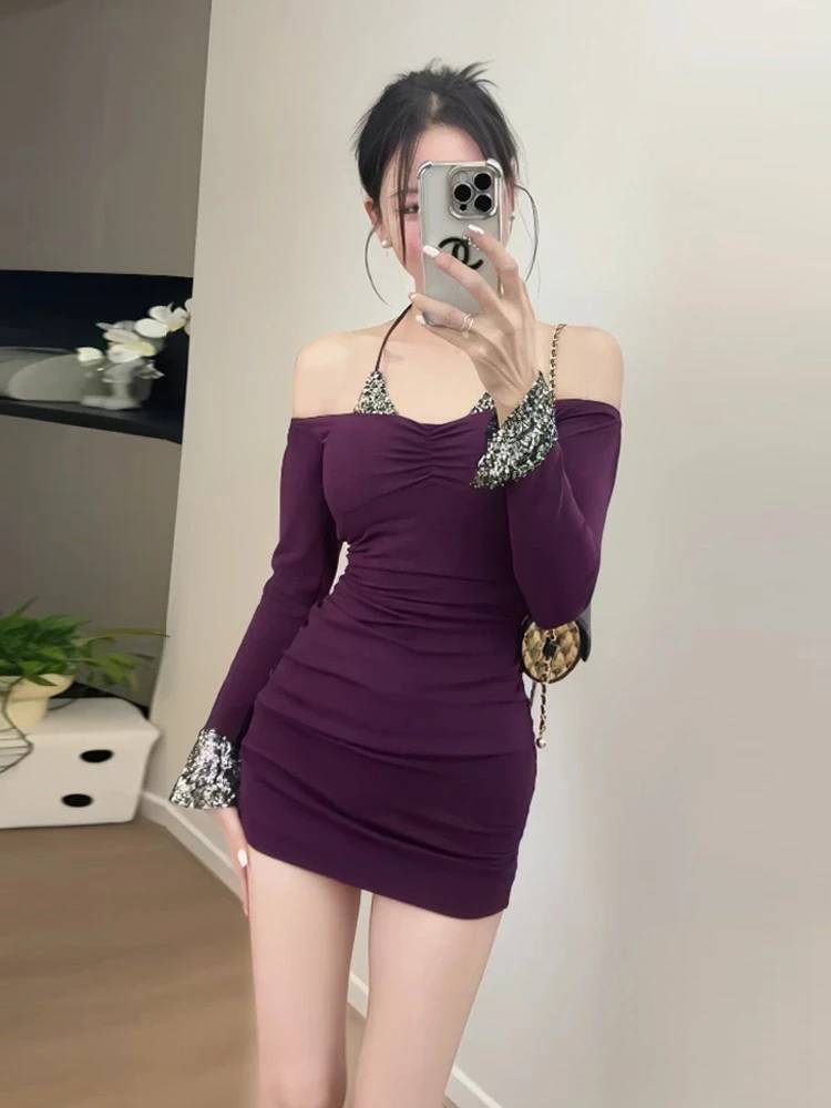 浠儿姐姐 纯欲辣妹重工亮片拼接挂脖长袖连衣裙