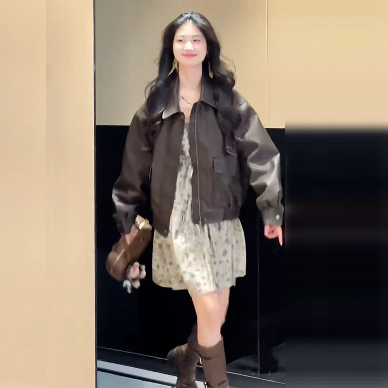 2025新款茶歇法式v领碎花长袖连衣裙子女早春季气质内搭收腰短裙