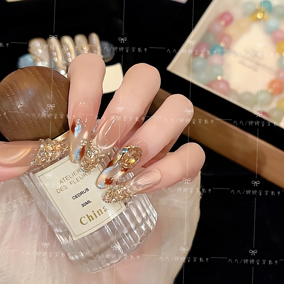 香槟兰境 手工穿戴甲秋冬焦糖晕染腮红微笑光疗美甲可拆卸穿戴甲