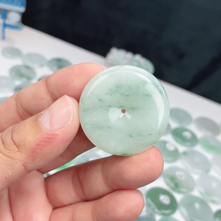 翡翠未镶嵌颈饰缅甸天然A货翡翠37.3-6.3