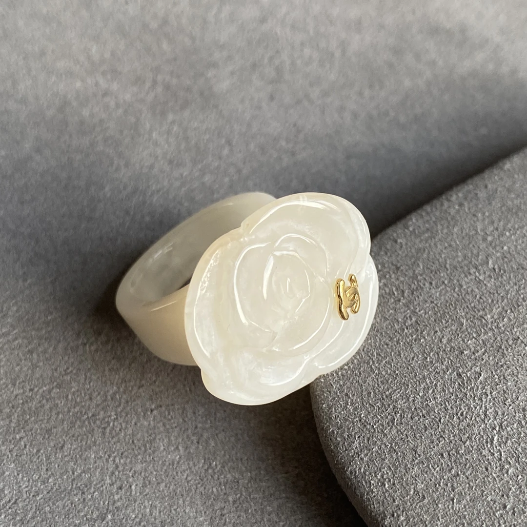 95新 Chanel/香奈儿 玉石系列亚克力玫瑰戒指-74544578