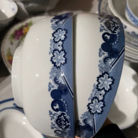 瓷其他6寸碗两个陶瓷