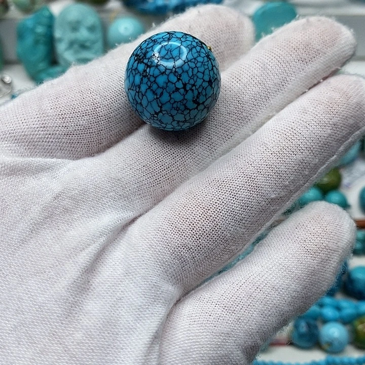 隐***藏绿松石未镶嵌天然原矿 地大质检