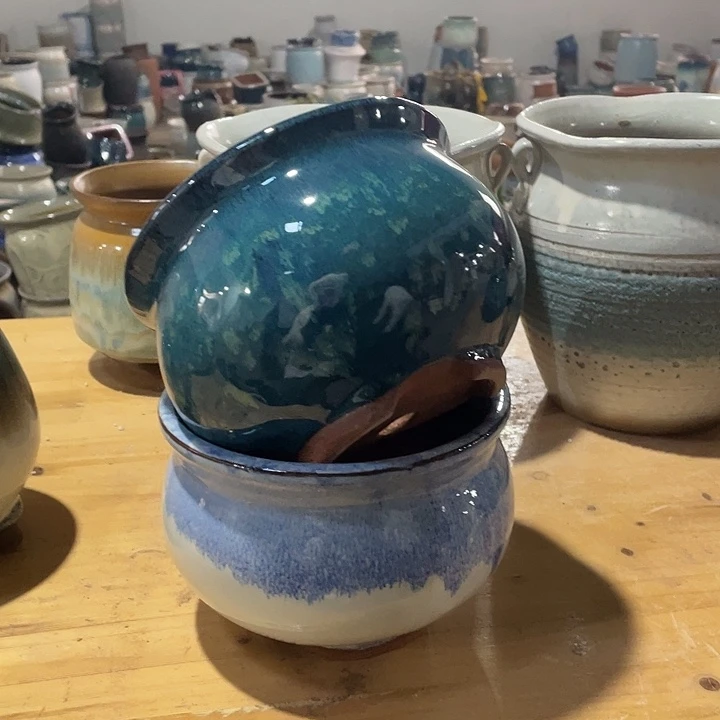 红陶瑕疵17/13两个