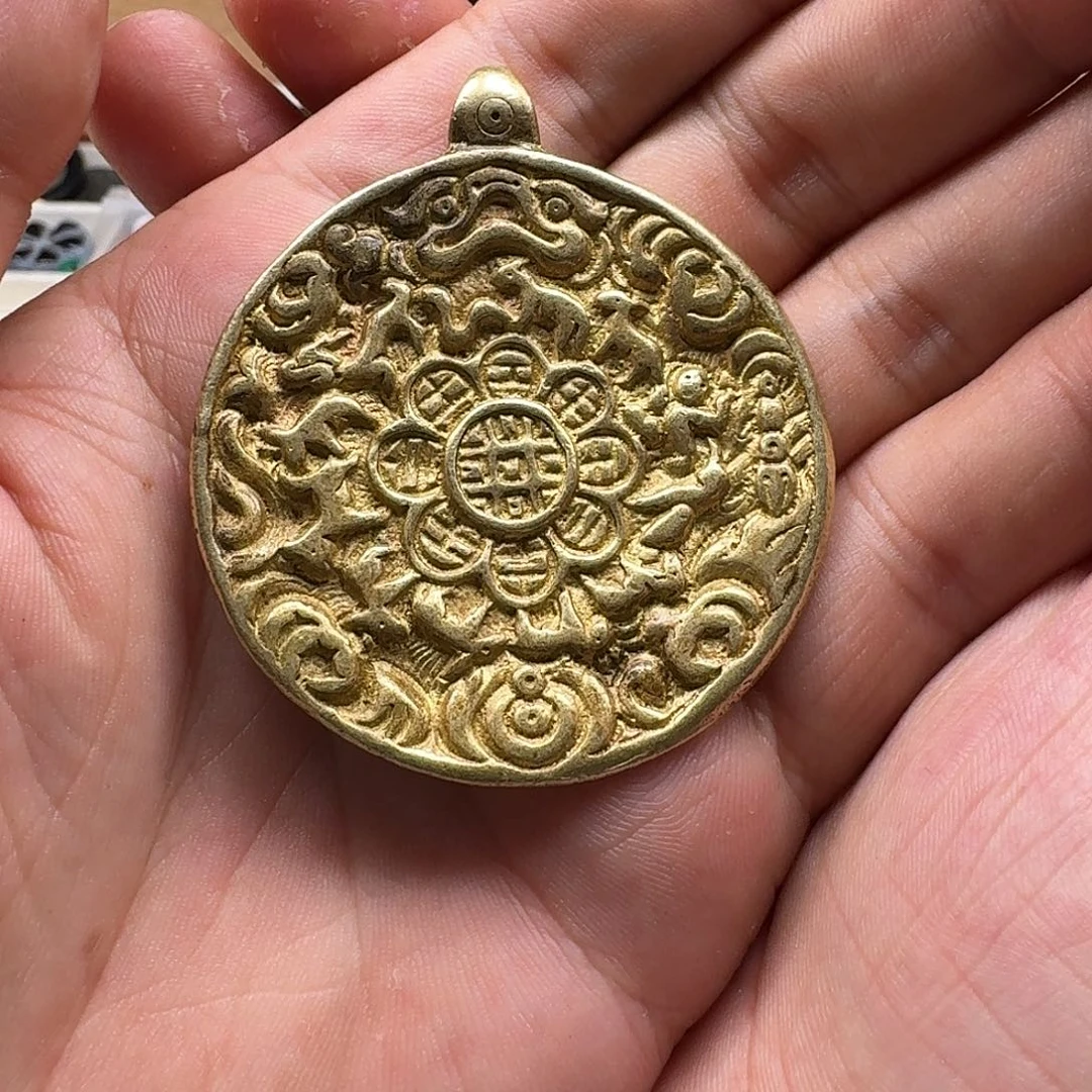 琉璃纯铜精品琉璃珠子