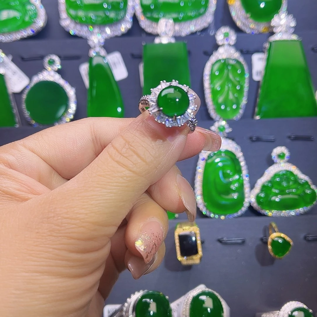 翡翠戒指未镶嵌戒指