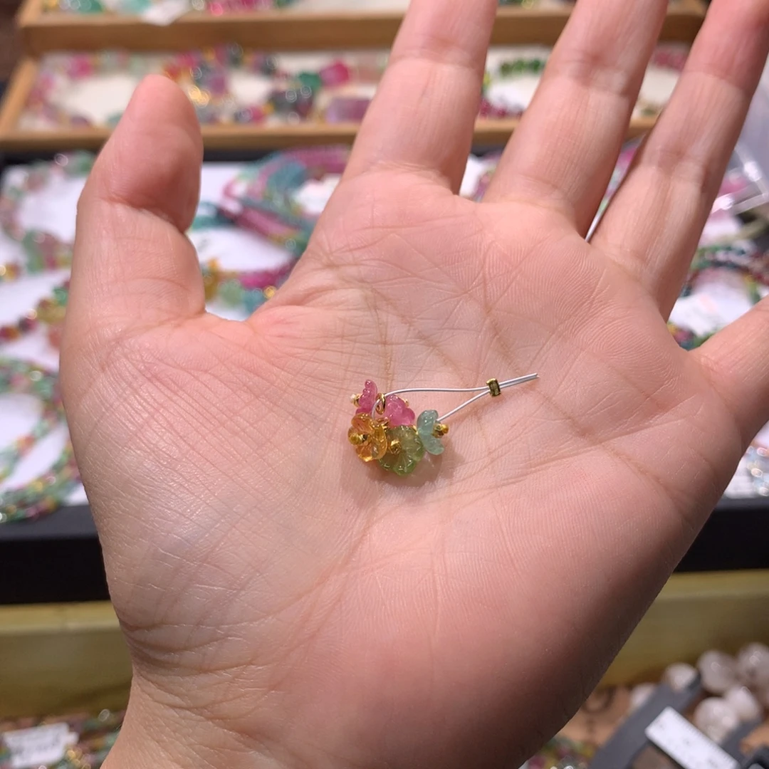 丹***若未镶嵌吊坠碧玺吊坠