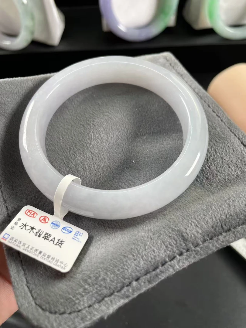 白月光正品翡翠A货