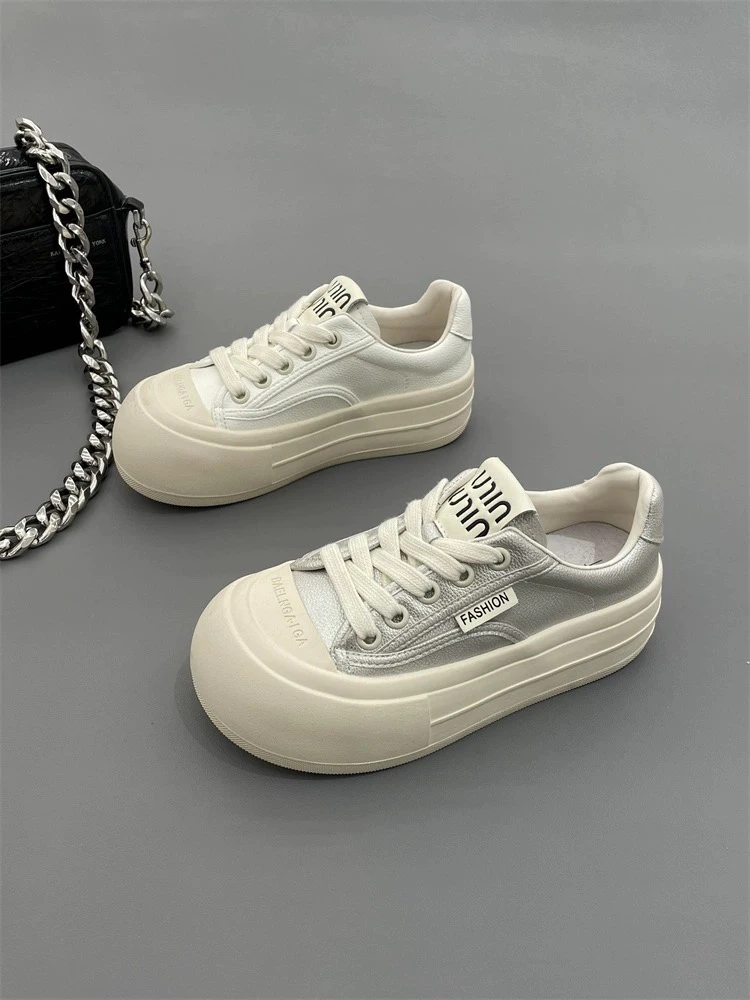 11892 厚底金属大头面包鞋女2024新款春夏休闲百搭运动鞋