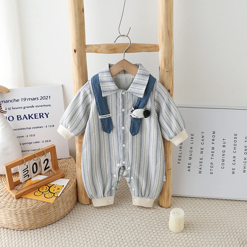 宝宝春秋装连体衣服新生儿韩版竖条纹哈衣外套婴幼儿春季外出抱衣