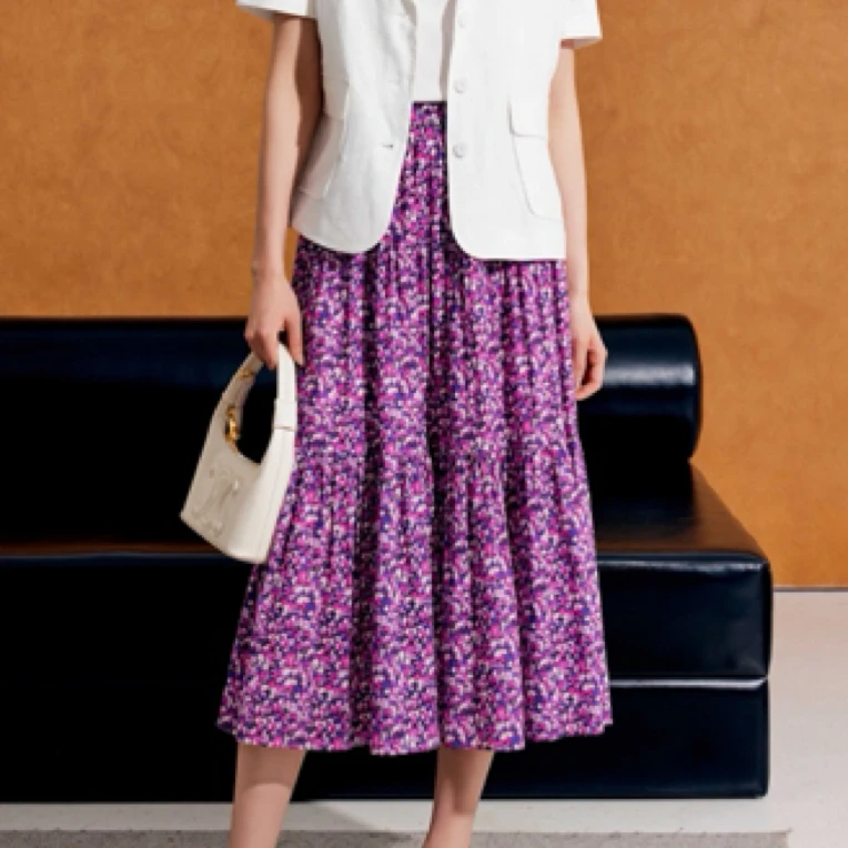 俪妍LIVELY•YAN2025夏季新品碎花半身裙25436-224