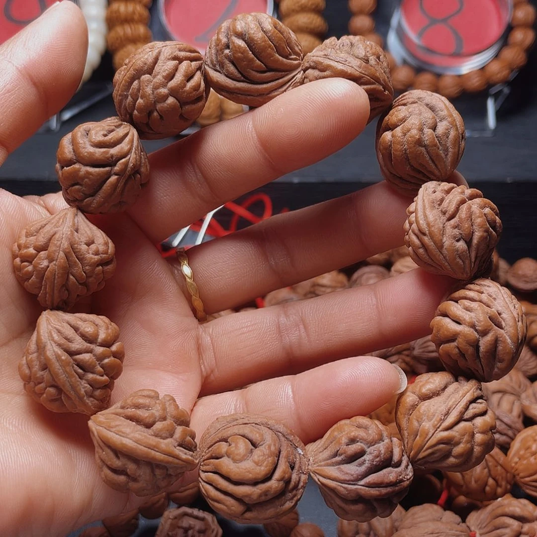 桃核手串飞***@秦岭桃枭