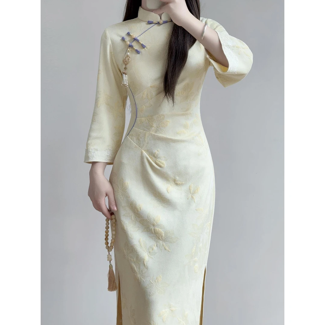 新中式旗袍2025新款气质高端修身改良年轻款黄色连衣裙秋季长袖